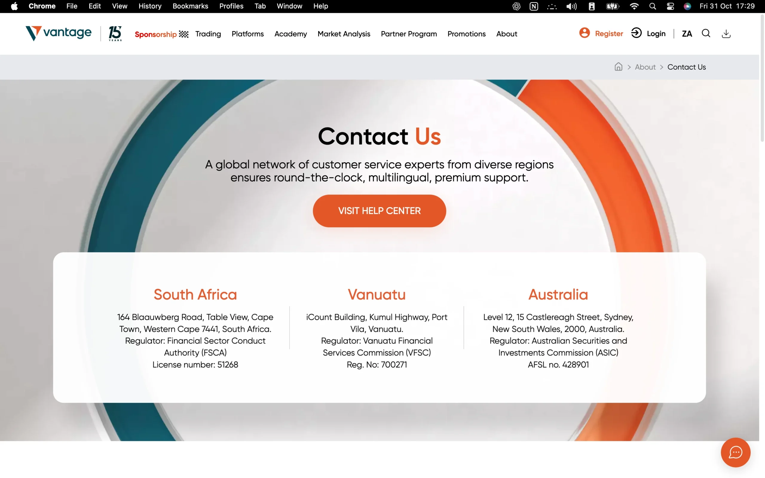 Vantage customer support page showing 24/7 live chat, phone, and email assistance, with office addresses and FSP license numbers for regulated Vantage offices in Australia, Vanuatu, and South Africa.