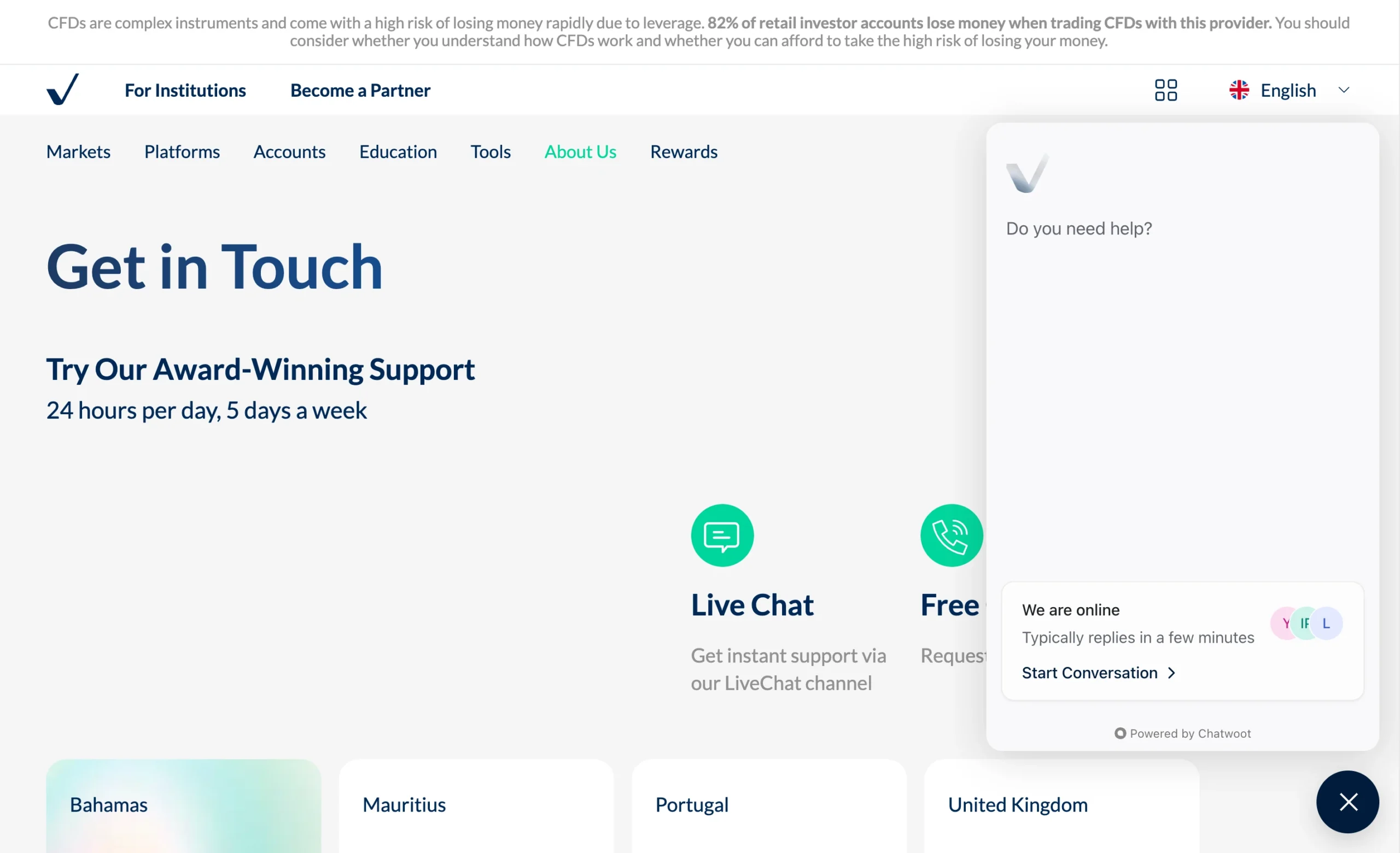 ActivTrades review image showing customer support options including a contact form, live chat, phone numbers, and help center.